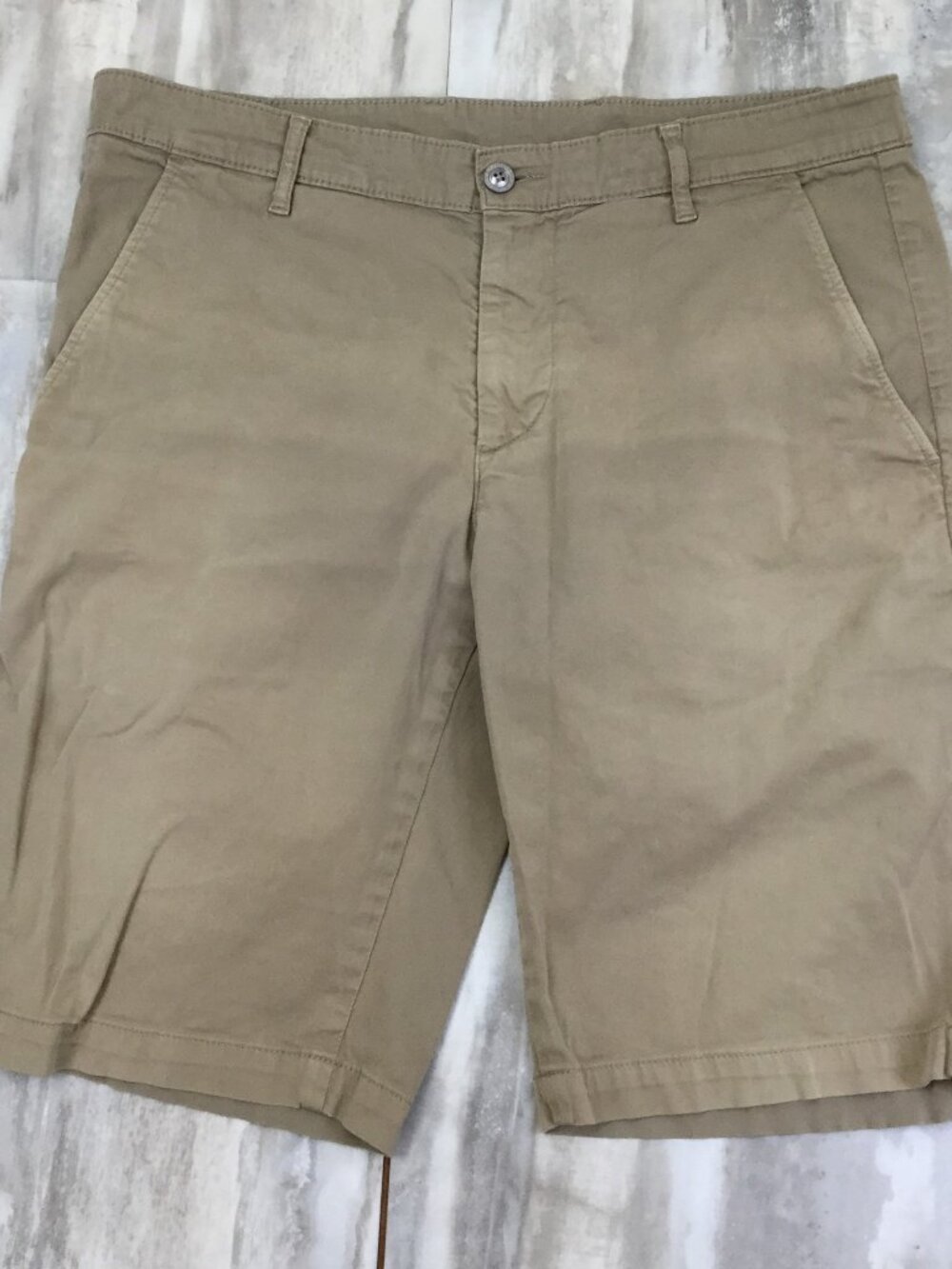 AG Adriano Goldscmied Tan Shorts 24